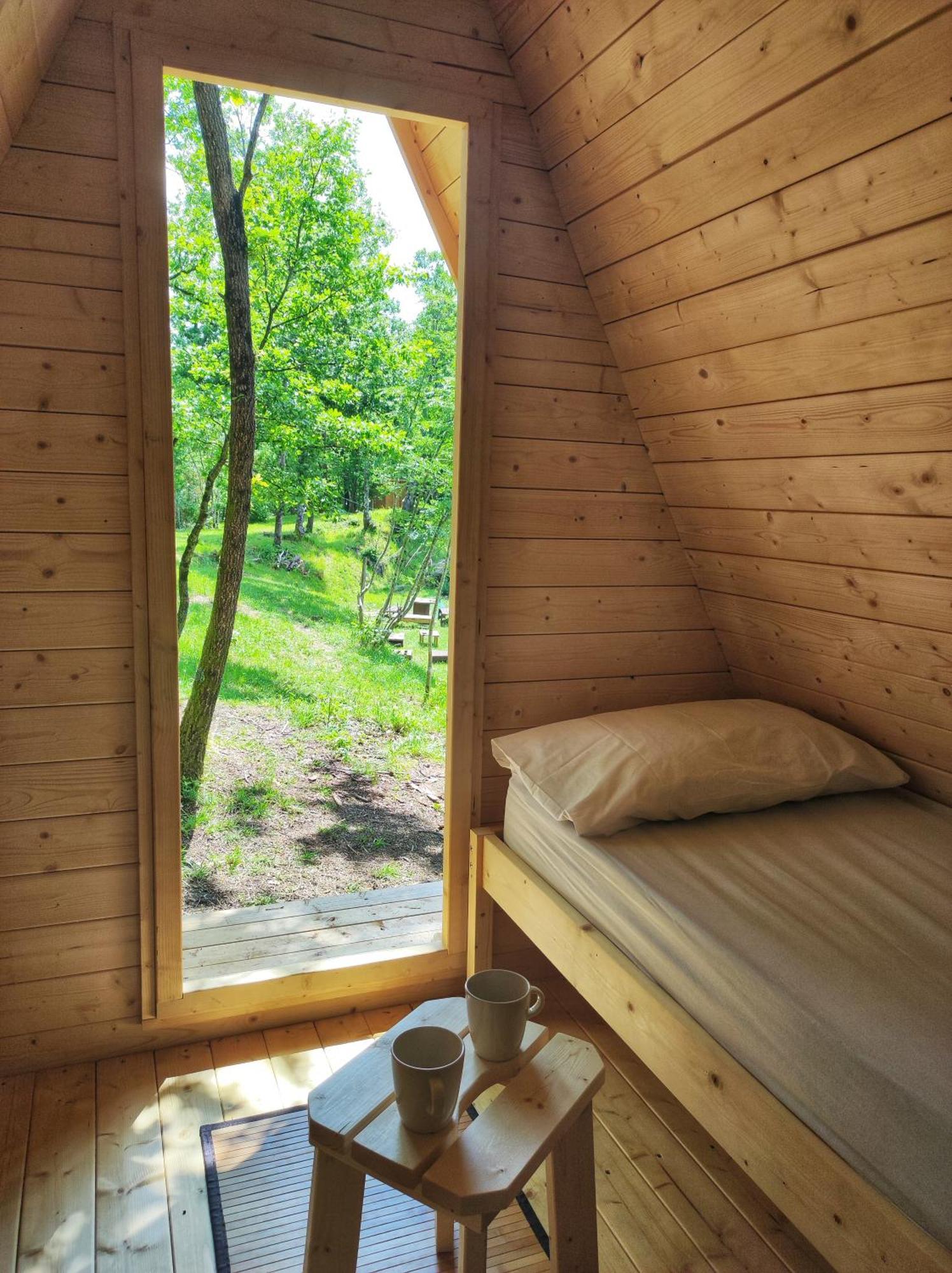 La Tana Nel Bosco Di Casa Amilton Hotell Ponzanello Eksteriør bilde